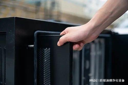 深度解析油烟净化器：餐饮厨房中不可或缺的环保神器(图3)
